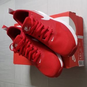 Nike Air Max Tavas Size 4.5 Y / WOMEN SIZE 6.5 Running Shoes